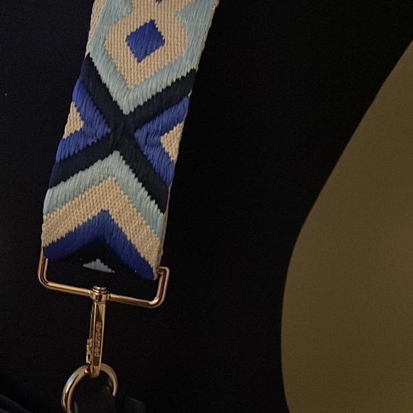 Ahdorned crossbody - Picture 2 of 3